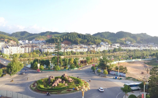 Taining Happy Stone Duplex Apartment