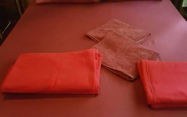 Phanom Bencha Mountain Resort