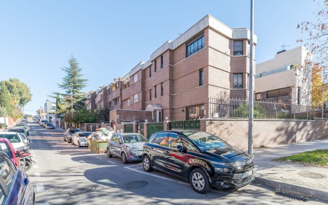 AYZ Ulises - Auto check-in property