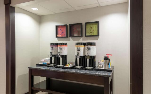Hampton Inn Kent/Akron Area