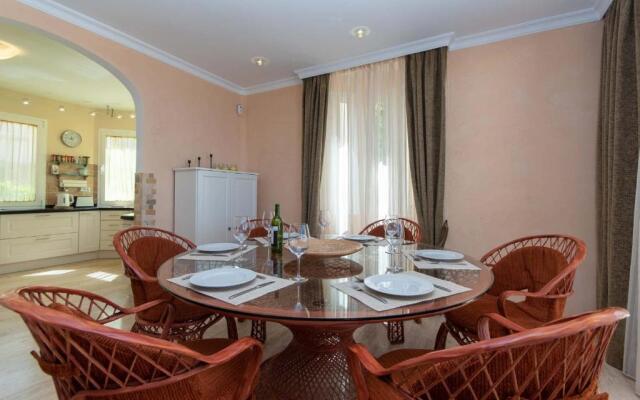 Parque Tropical 5 - Three Bed Villa