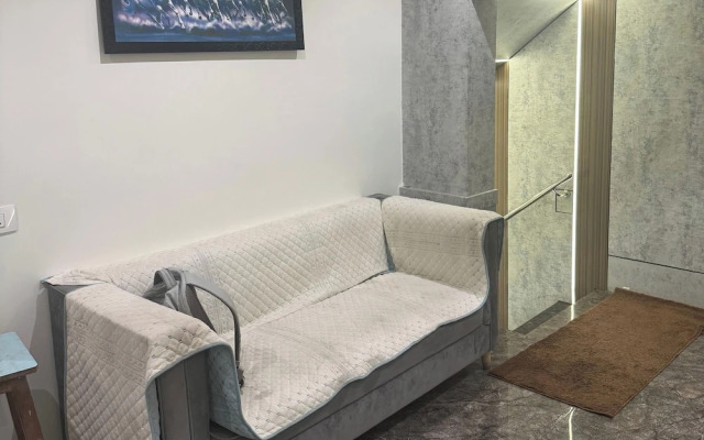 Hotel Sahara Residency