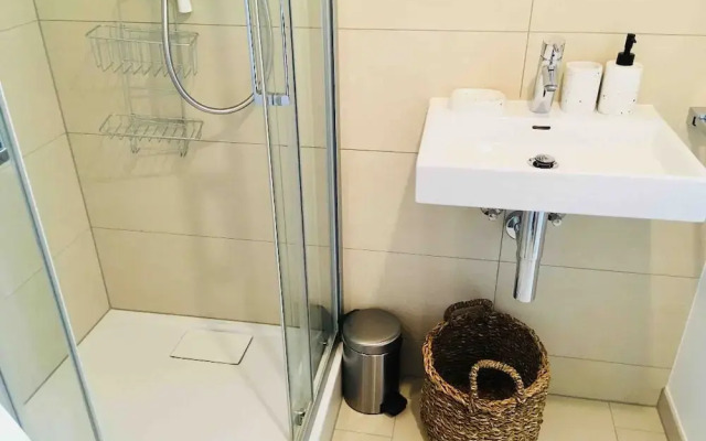 Large Retro Chic Flat 100m2 in City Center - Parking