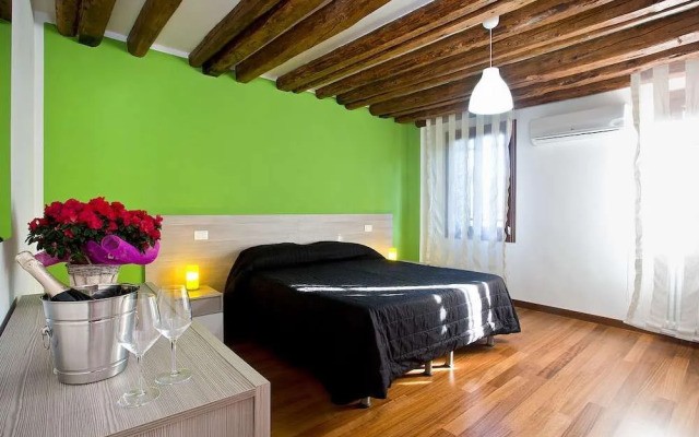 Good Wine Apartments