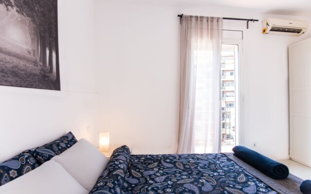 2B Apartment 5 Mins From Sagrada Familia