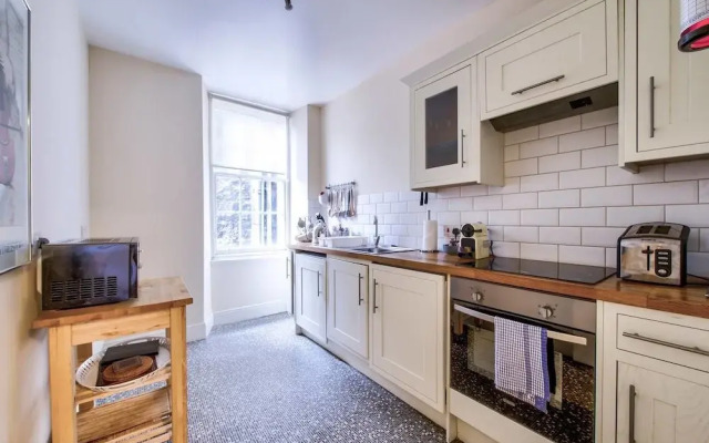 Perfect Location! - Stylish & Cosy Rose St Apt