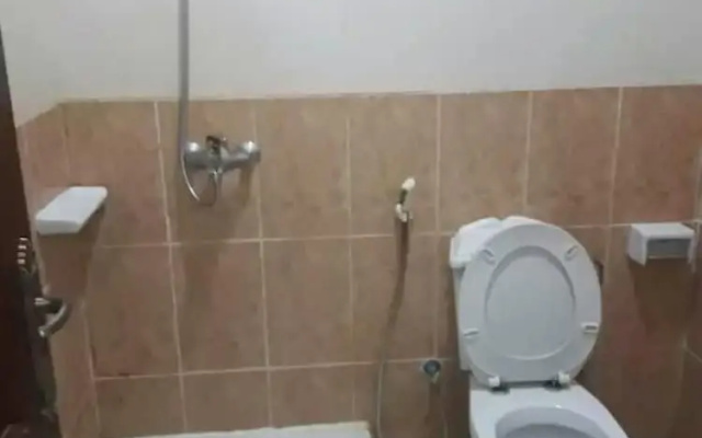 OYO 276 Al Tamayoz Al Raqi Furnished Units 4