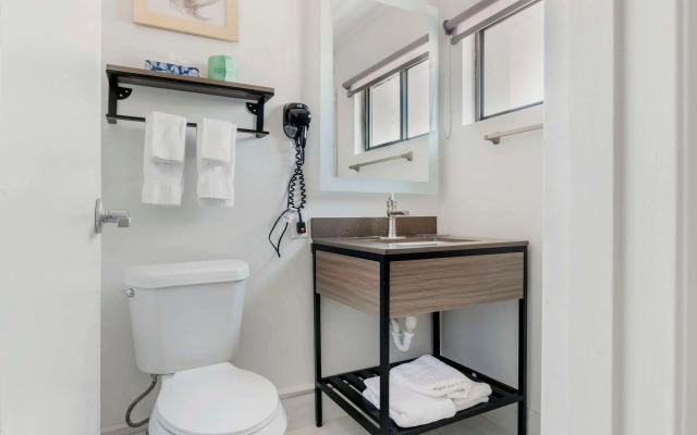 Comfort Inn Kansas City Midtown