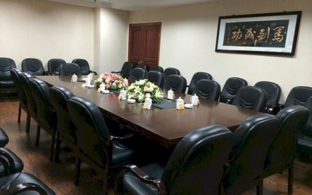 Chengde Hotel