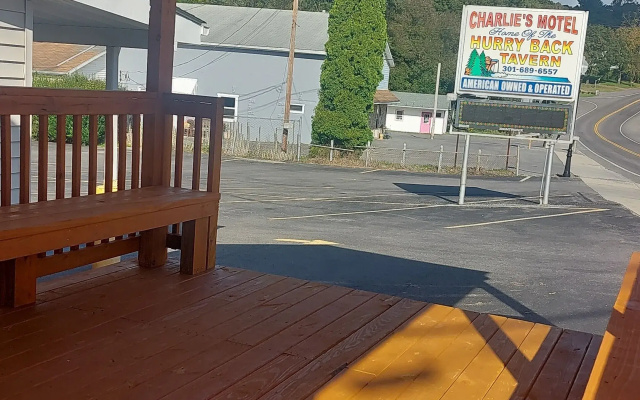 Charlie's Motel