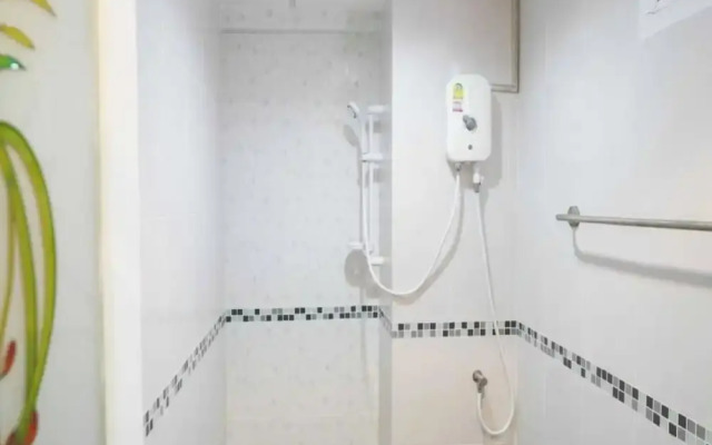 RQ Suvarnabhumi Airport by Collection O