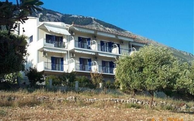 Grandma Athinas House