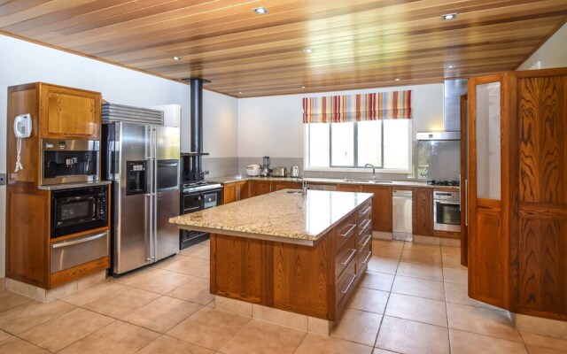 Ramarama Luxury Vacation Villa