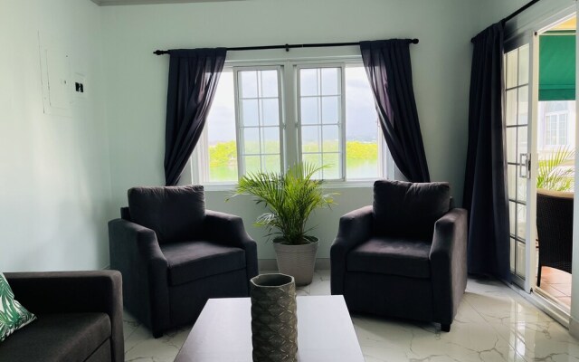 Luxury Apartments and Rooms The Lagoons