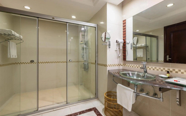 Guangzhou Phoenix City Hotel