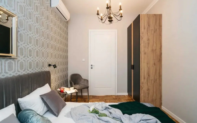 Papillon Apartment - LoftAffair