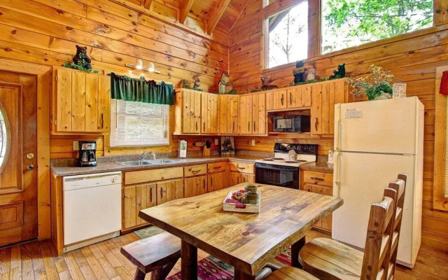 Almost Paradise 1 Bedroom 1 Bathroom Cabin