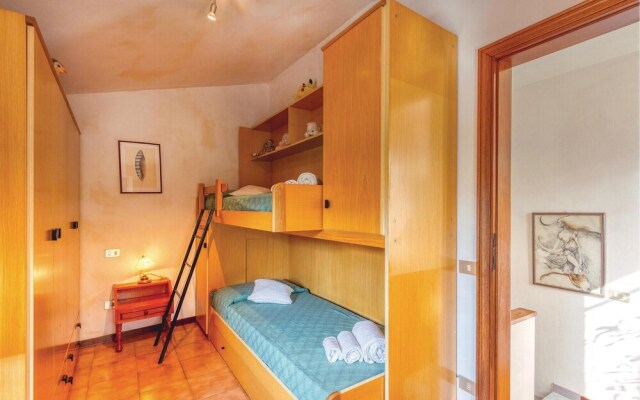 Beautiful Apartment in Marignana With 2 Bedrooms and Wifi