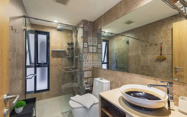 One bedroom Condo in Title V Condo 310