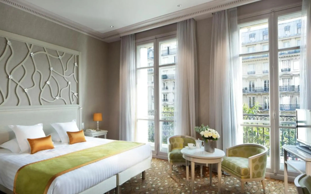 Splendid Etoile Hotel