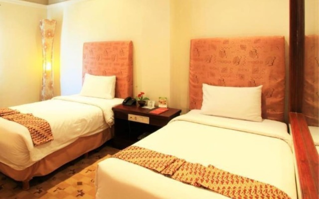 Grand Tryas Hotel