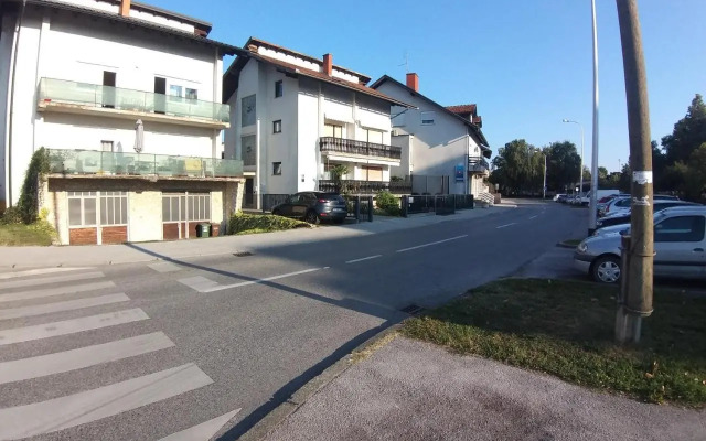 Apartment Lenchy