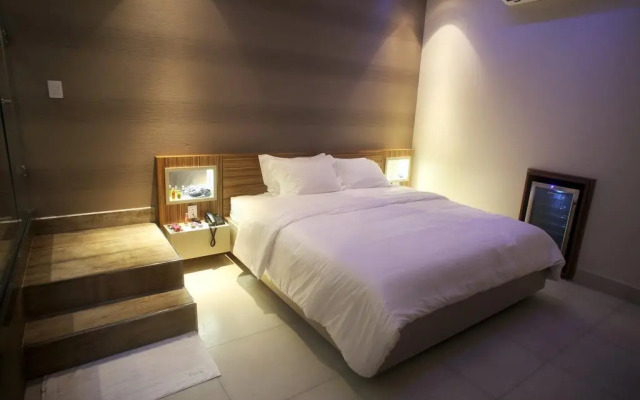 Zaya Motel Premium - Adults Only