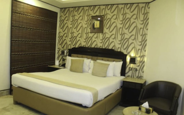Hotel Royal