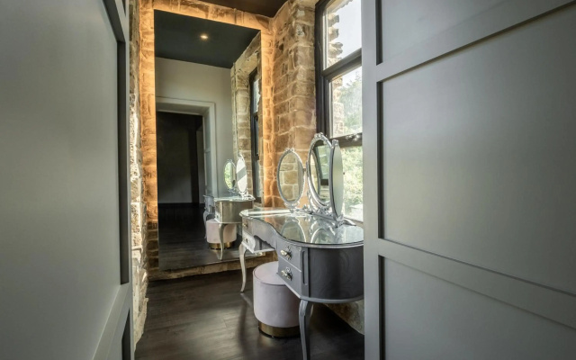 Bowers Mill Aparthotel