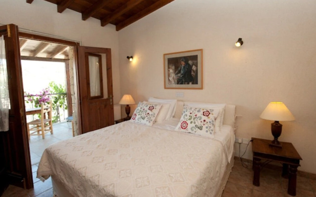 Adamos House