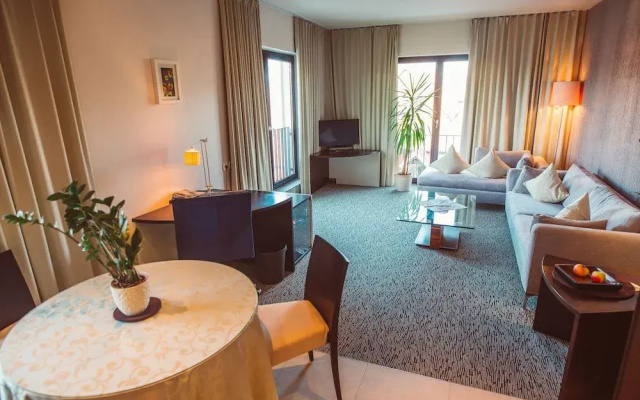 Lindenhof Hotel Tepe