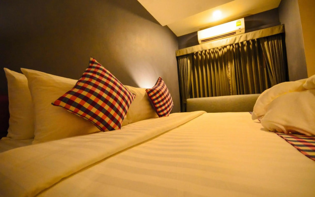 Comet Hotel Suratthani