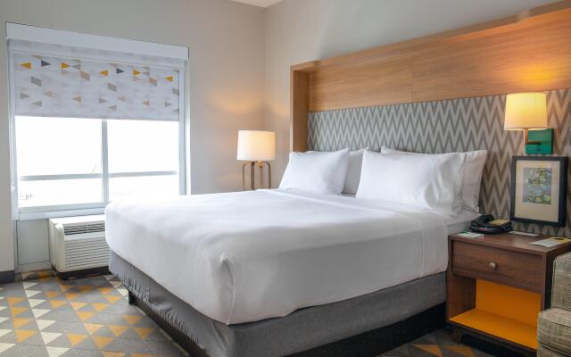 Holiday Inn Toledo-Maumee (I-80/90) by IHG