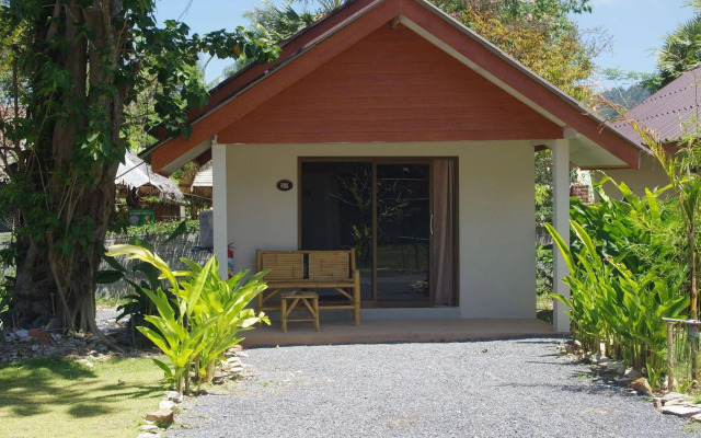 Thai House Beach Resort