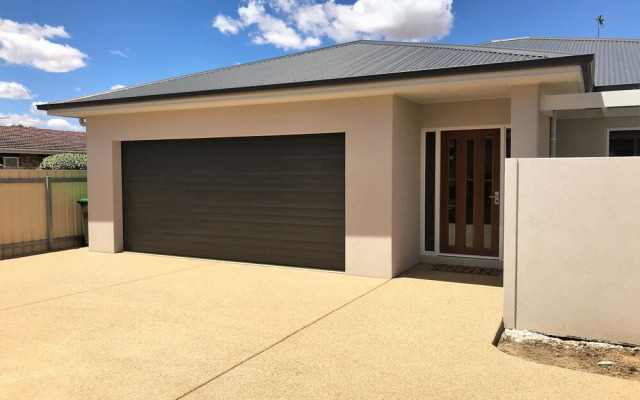 Central Wagga Apartment