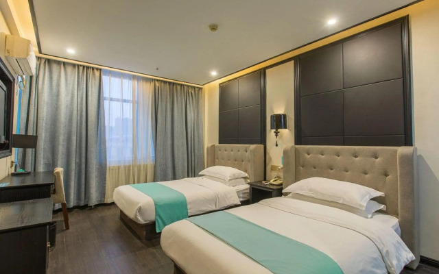 Yixuan Hotel