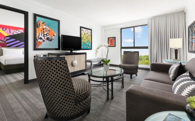 Studio Allston Hotel