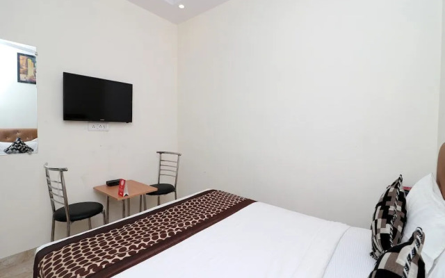 Hotel Airport Royal Marina by OYO Rooms