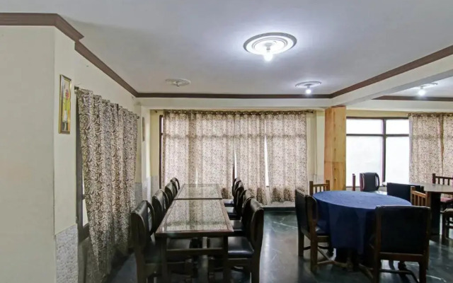 Hotel Ashoka Inn