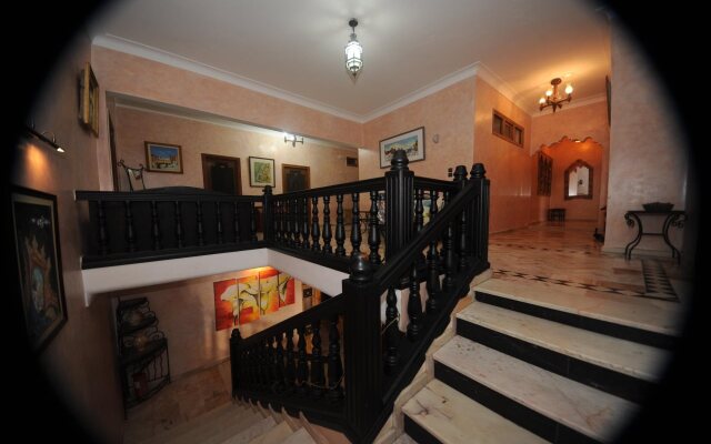 Al Jasira Suites & Spa