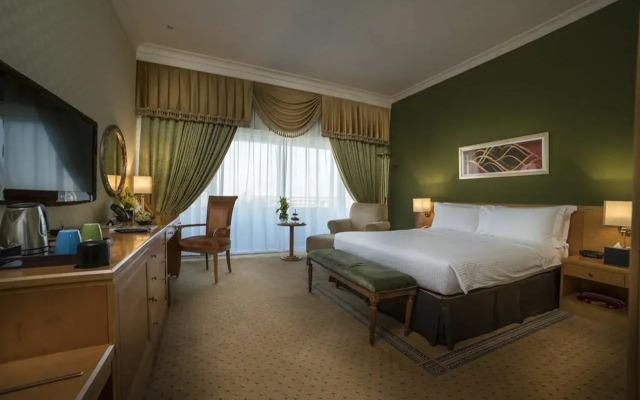 Officers Club & Hotel