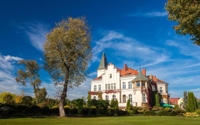 Schloss-gut-Hotel Palac Brzezno SPA & Golf