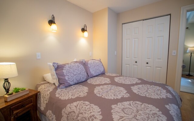 Old Town Suites Operated by Roscoe Village Guesthouse