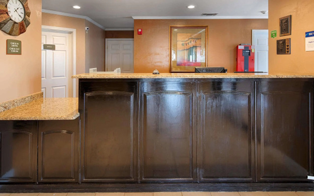 Best Western Snyder Inn