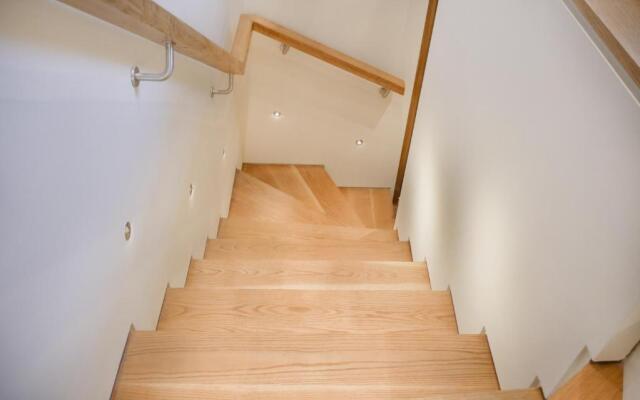 Padstow Escapes - The Long Room Luxury Apartment