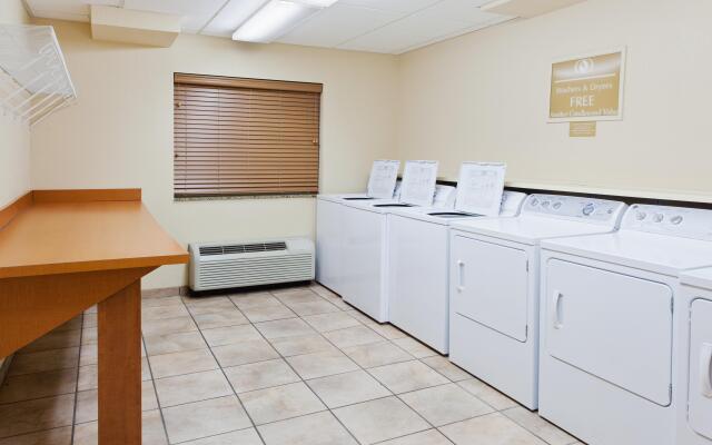 Candlewood Suites Lexington by IHG