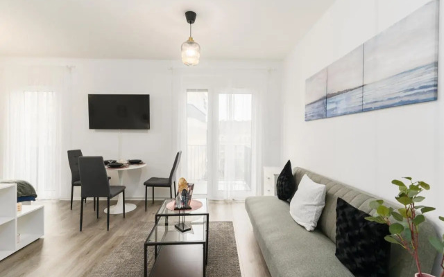 Sweet & Spicy - Brand New Apartment with Balcony (Adults Only)