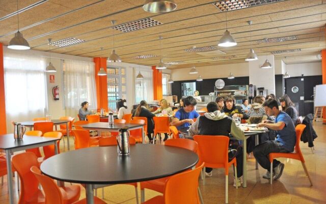 Residencia Universitaria Resa Tarragona Mediterrani - Campus Accomodation