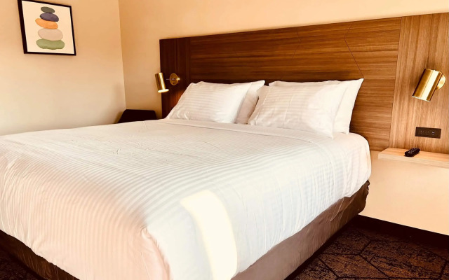 Ramada by Wyndham Guangyuan Zengjiashan Resort