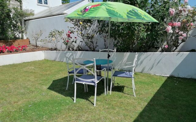 Stunning Holiday Accommodation by the sea